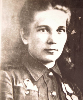 Лукинова Анна Яковлевна