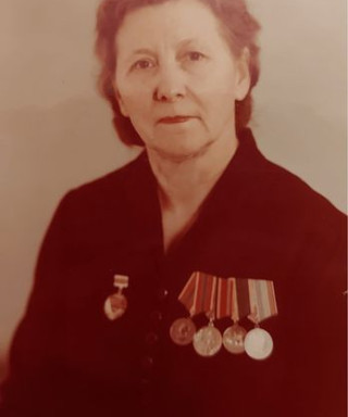 Жданова (Сидорова) Нина Акимовна