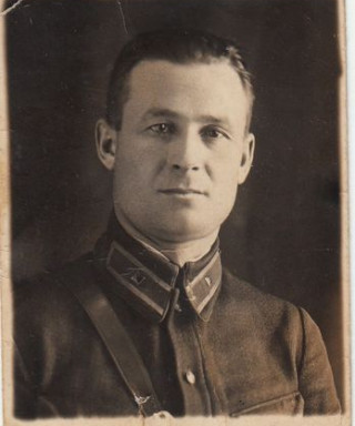 Петров Лазарь Никифорович