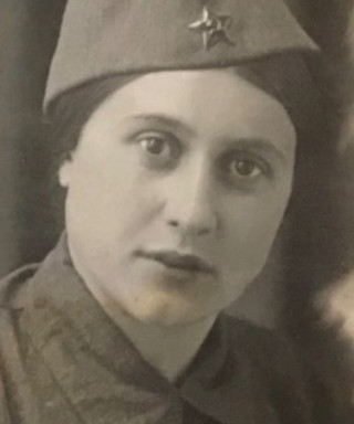 Игольникова Любовь Натановна