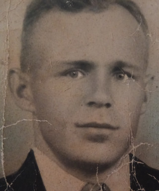 Овчаров Петр Федорович