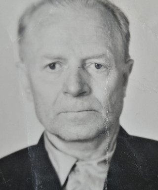 Овчинников Евсей Никитович