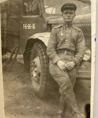 Люстарнов Петр Петрович