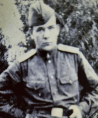 Петров Павел Ефимович