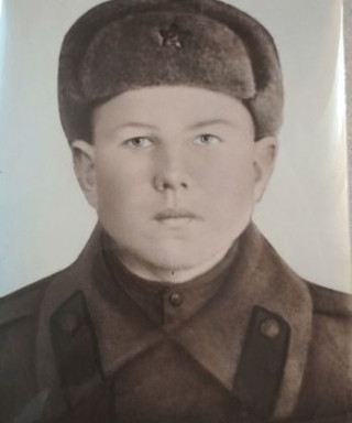 Амосов Сергей Сергеевич