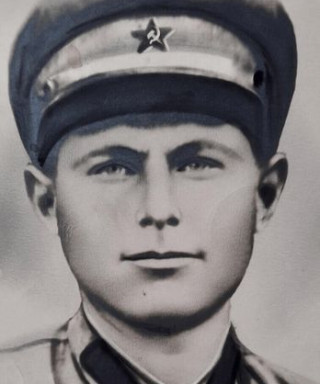 Ермолаев Илья Михайлович