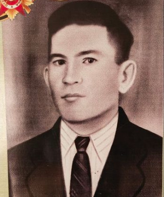 Идрисов Абдулла Исхакович