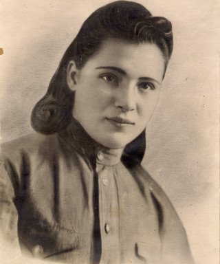 Афиногентова (Сиденко) Александра Николаевна