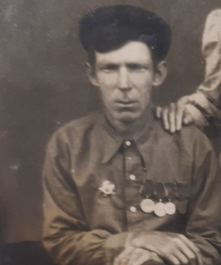 Петров Иван Петрович