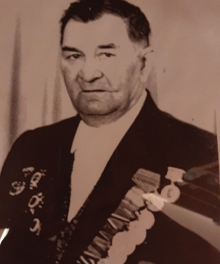 Парфёнов Михаил Яковлевич