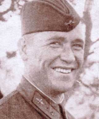 Петров Михаил Петрович