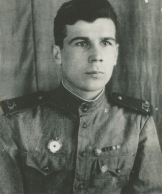 Жаров Александр Алексеевич