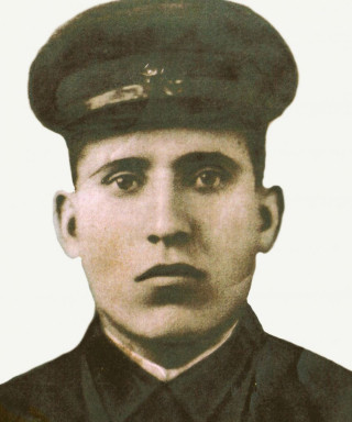 Артамонов Николай Андреевич