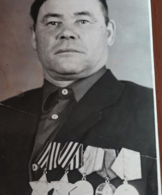 Аверьянов Георгий Тимофеевич