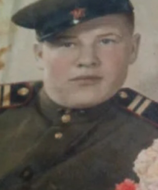 Артамонов Виктор Егорович