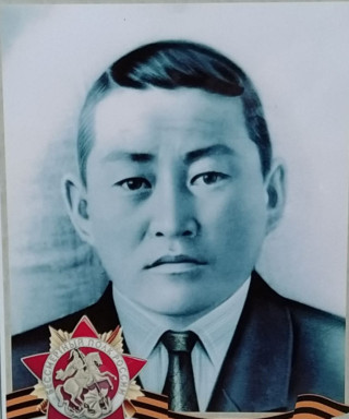 Эрдниев Бембя Боршкаевич