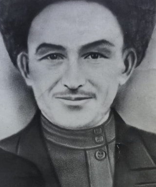 Хажметов Амирхан Фицевич