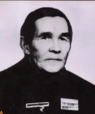 Абдулин Айнаш Бариевич