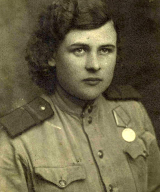 Дементьева (Курляндская) Антонина Семёновна