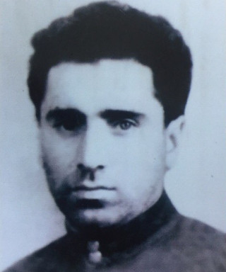 Гусейнов Абдул Гусейнович