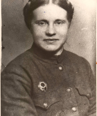 Тарабурина (Хвалина) Александра Семеновна