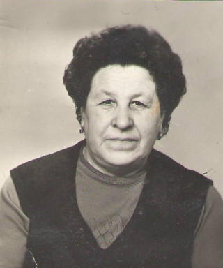 Ершова (Толстова) Вера Семёновна