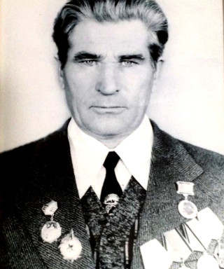 Ломоносов Леонид Николаевич